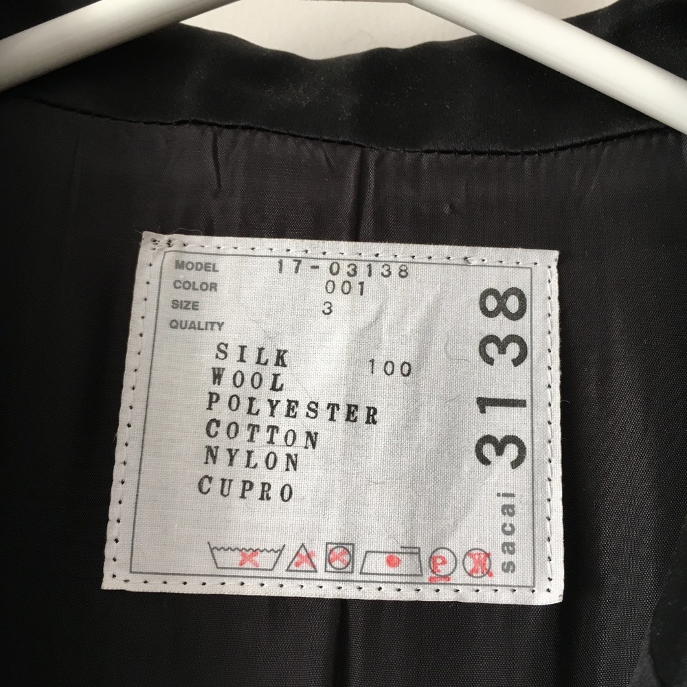 New SACAI Runway 3138 Black + Pinstripe Dress 3 M - Picture 3 of 10